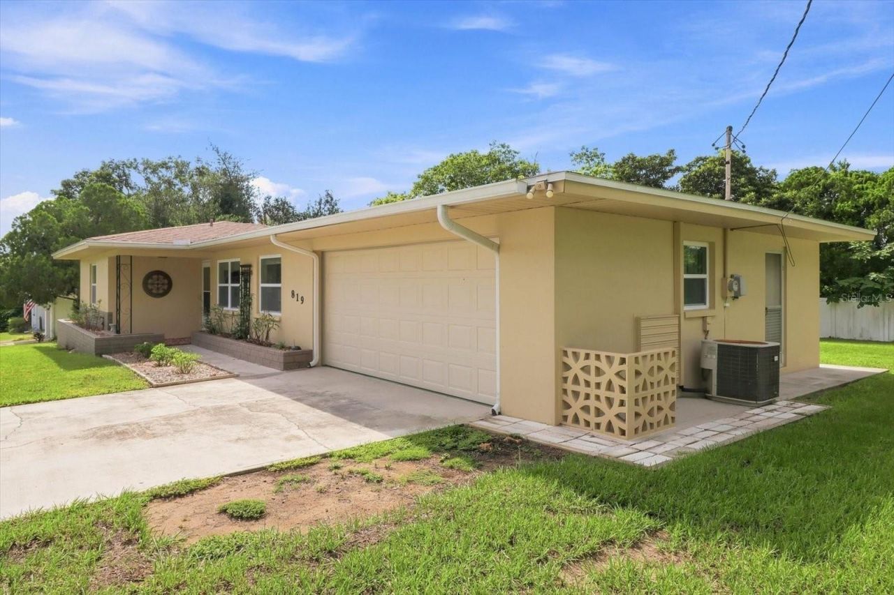 819 Spruce Street , Inverness, FL 34452 Photo