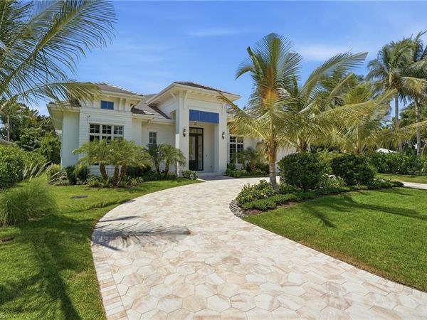 4865 Whispering Pine WAY , NAPLES, FL 34103