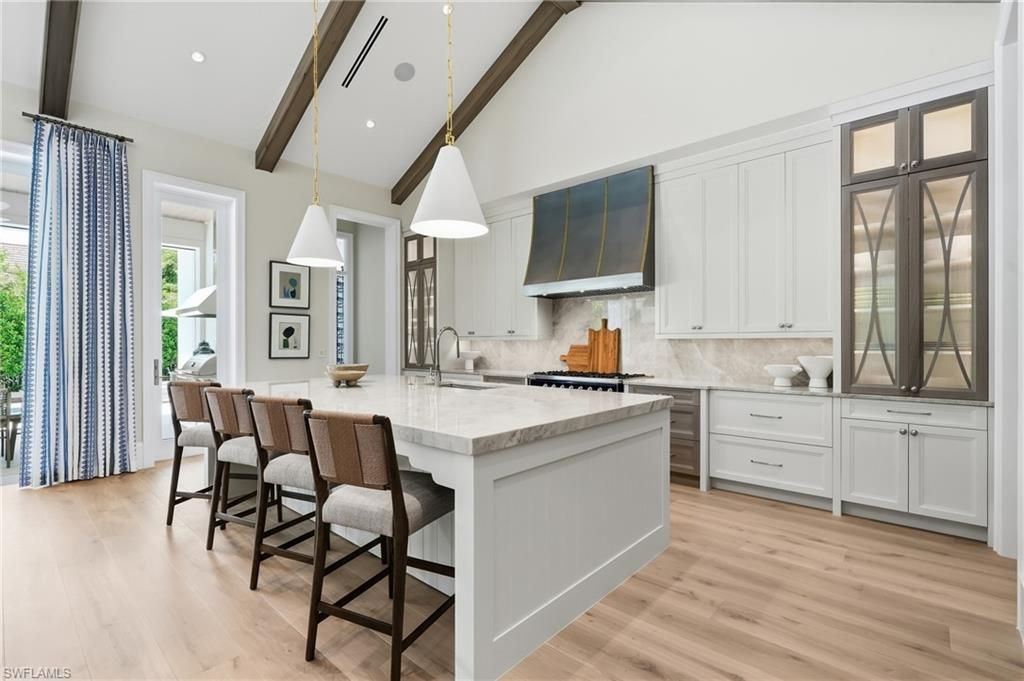 4865 Whispering Pine Way , Naples, FL 34103 Photo
