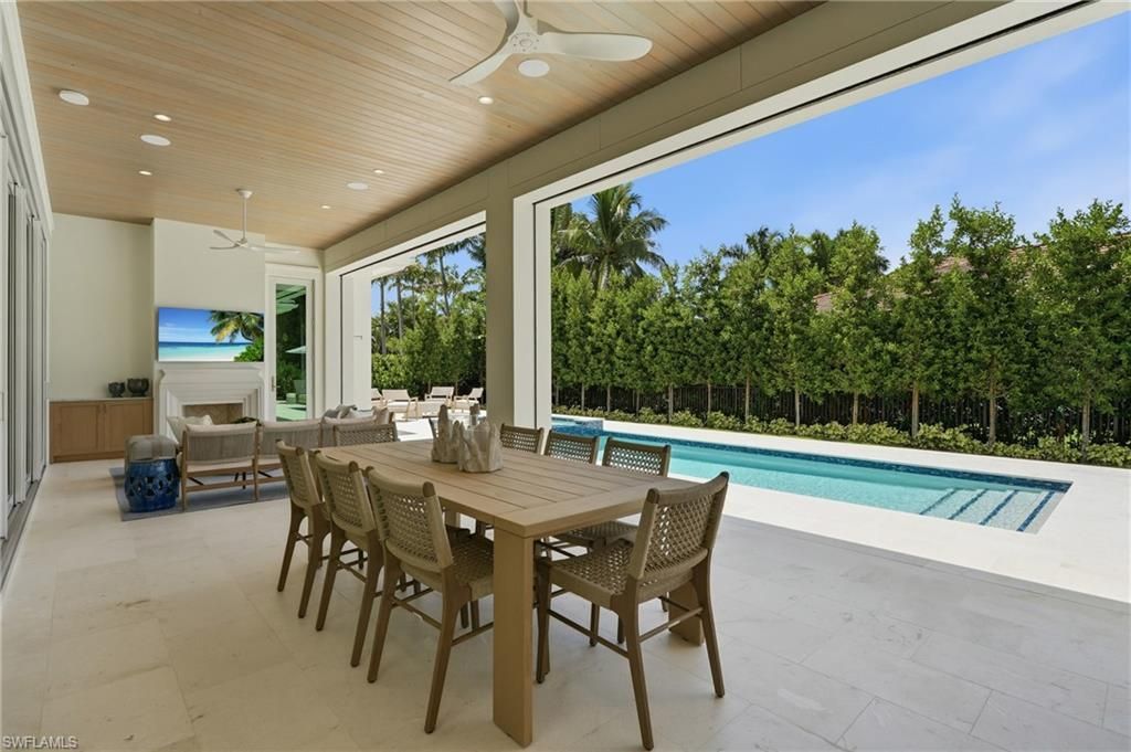 4865 Whispering Pine Way , Naples, FL 34103 Photo