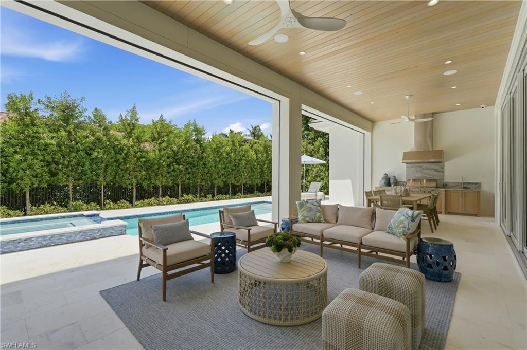 4865 Whispering Pine Way , Naples, FL 34103 Photo