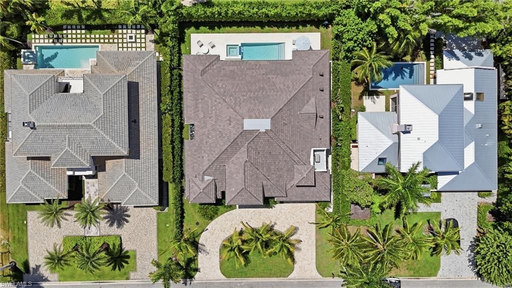 4865 Whispering Pine Way , Naples, FL 34103 Photo