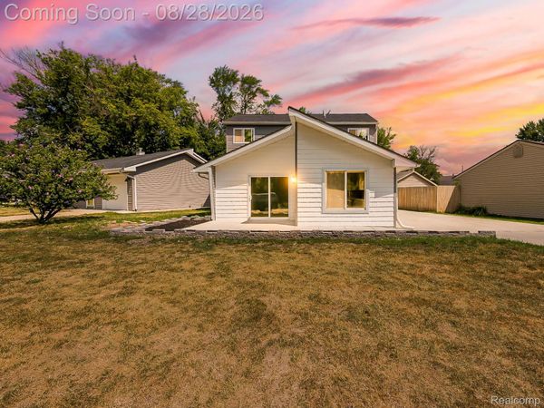 3402 Elmhurst Avenue, Royal Oak, Mi 48073