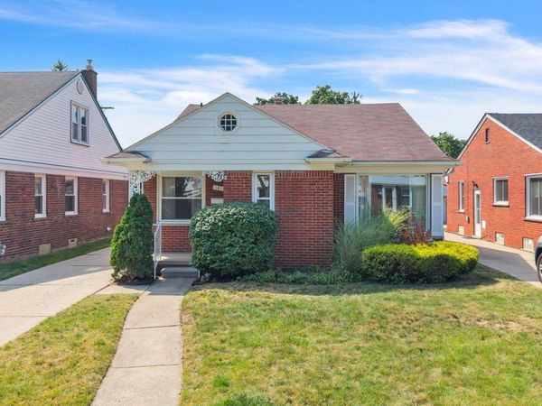 141 Robindale Avenue, Dearborn, Mi 48128