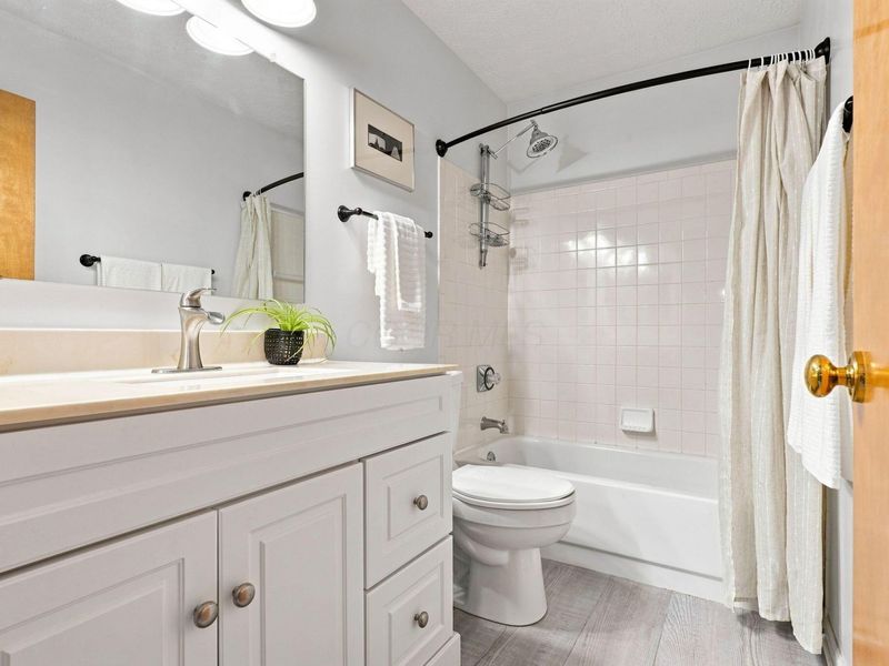 1438 Newell Court, Columbus, OH 43228 Photo 50