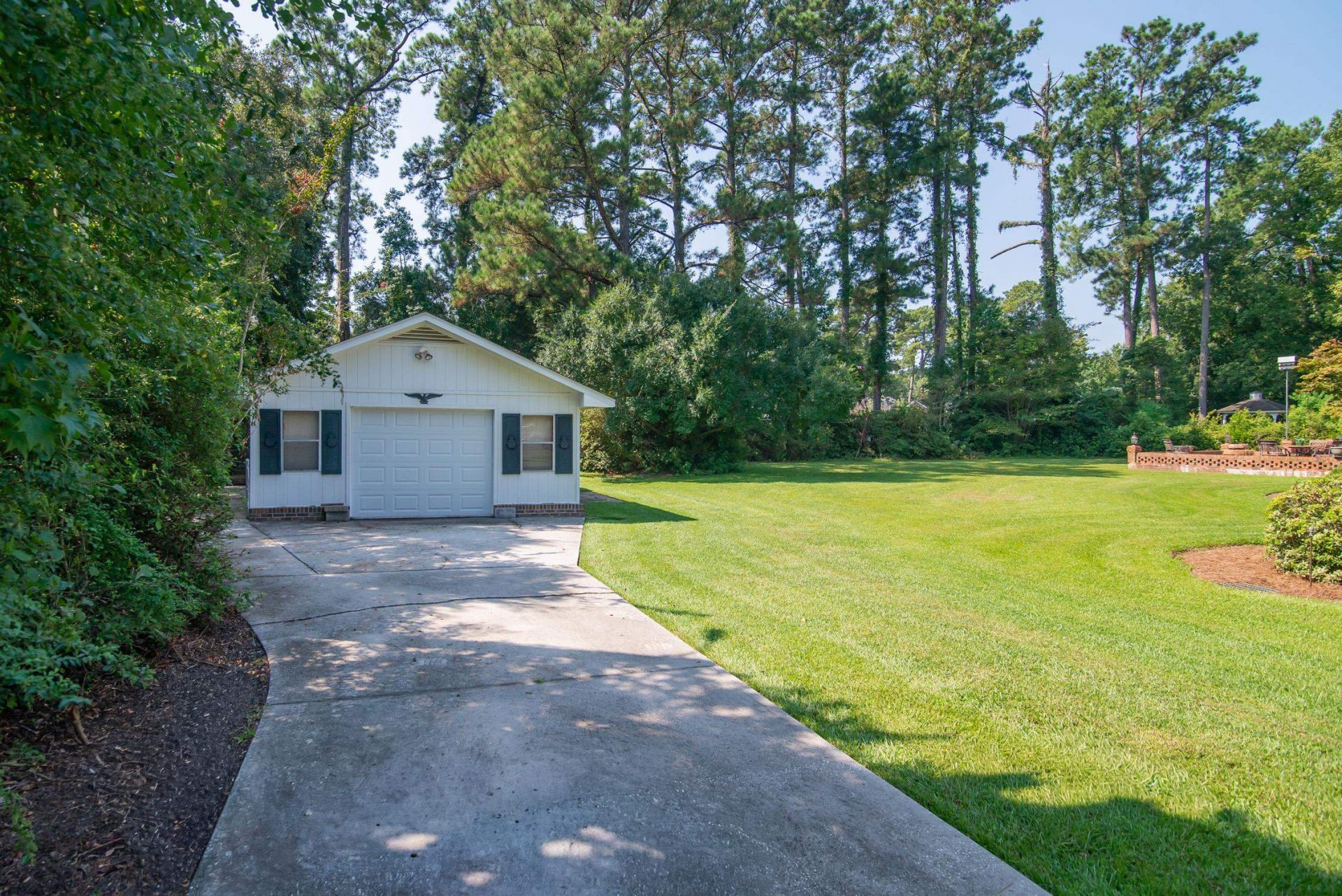 413 Loril St. Photo 20