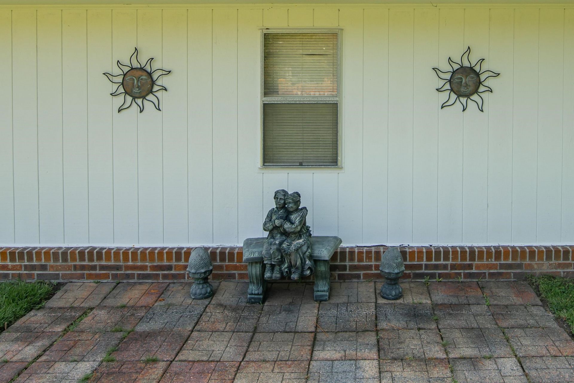 413 Loril St. Photo 23