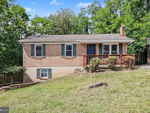 250 WORCESTER AVENUE, HARRISBURG, PA 17111
