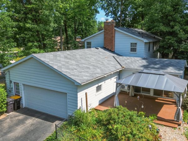 4752 Bonnie Avenue SE, Kentwood, MI 49508