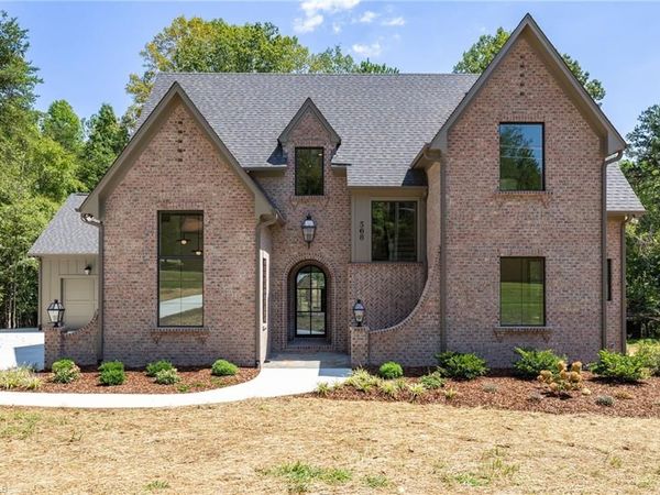 568 N Bunker Hill Road , Oak Ridge, NC 27310