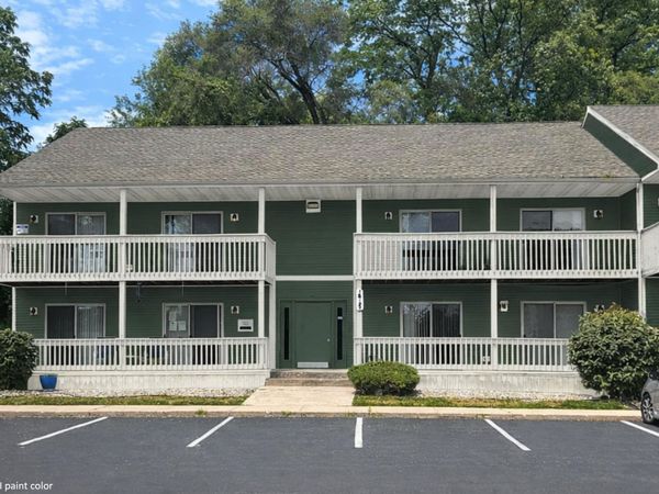 18065-D Bulla Road, Unit D, South Bend, IN 46635