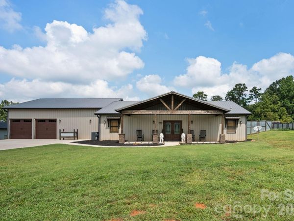 7562 Long Island Road, Catawba, NC 28609