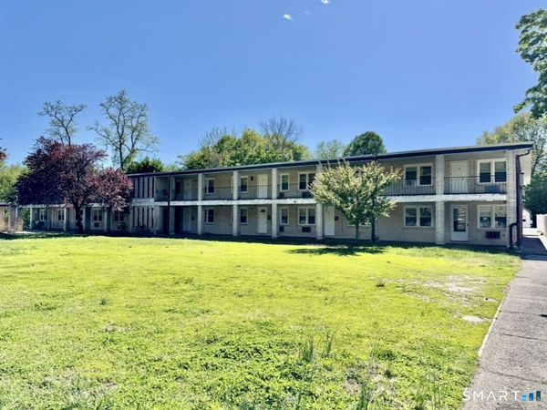 45 Olmsted, East Hartford, CT 06108