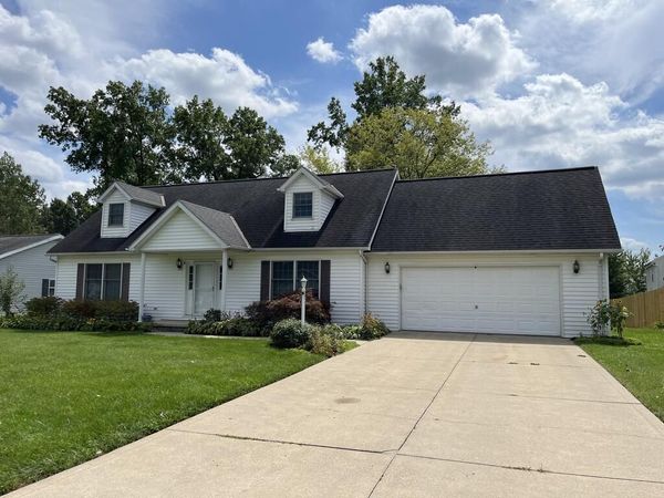 1877 August Dr, Ontario, OH 44906