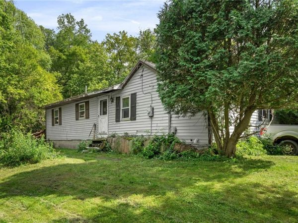 5 Depot Place , Mumford, NY 14511