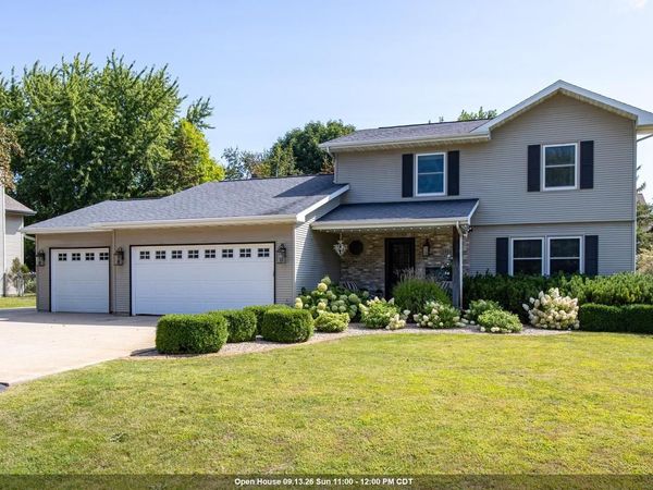 1914 AMY JO DRIVE, Oshkosh, WI 54904