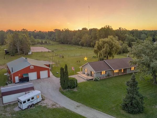 N4288 GREEN VALLEY ROAD, Krakow, WI 54137