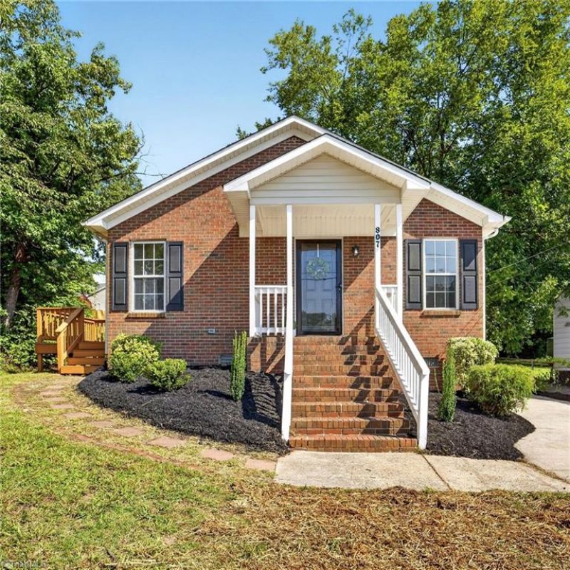 807 Julian Street, Greensboro, NC 27405 Main Photo