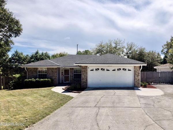 2715 ROCHFORD Court, Jacksonville, FL 32225