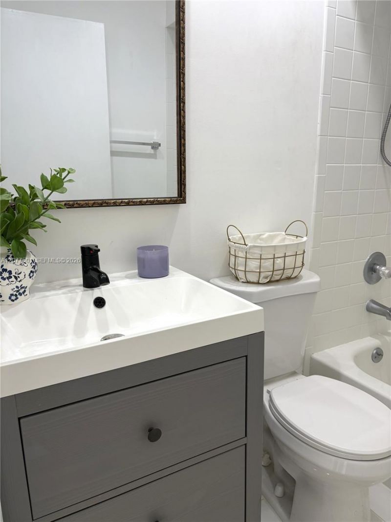 13796 SW 149th Cir Ln, Unit 1-70, Miami, FL 33186 Photo