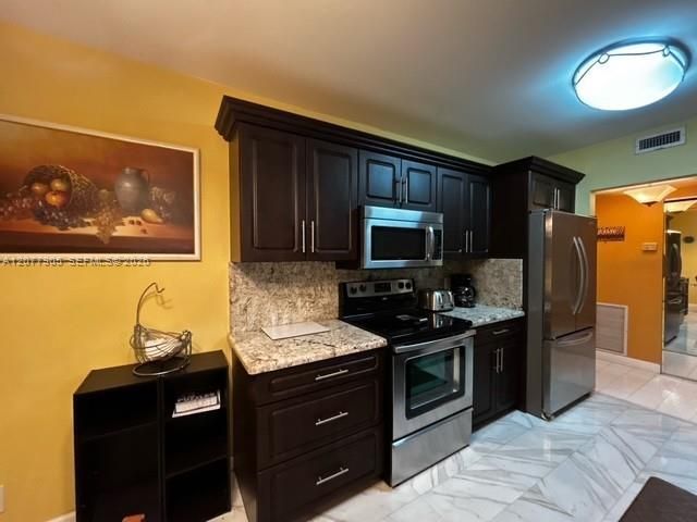 3800 Hillcrest Dr, Unit 412, Hollywood, FL 33021 Photo