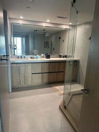 19500 Turnberry Way, Unit 25F, Aventura, FL 33180 Photo