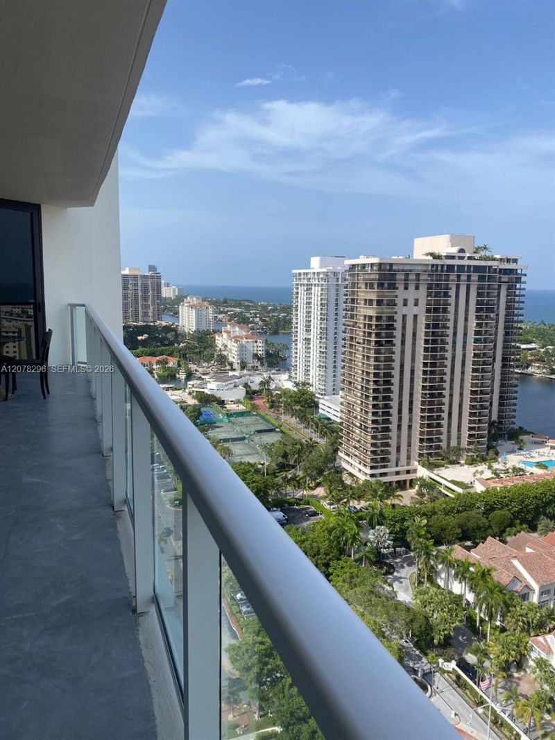 19500 Turnberry Way, Unit 25F, Aventura, FL 33180 Photo