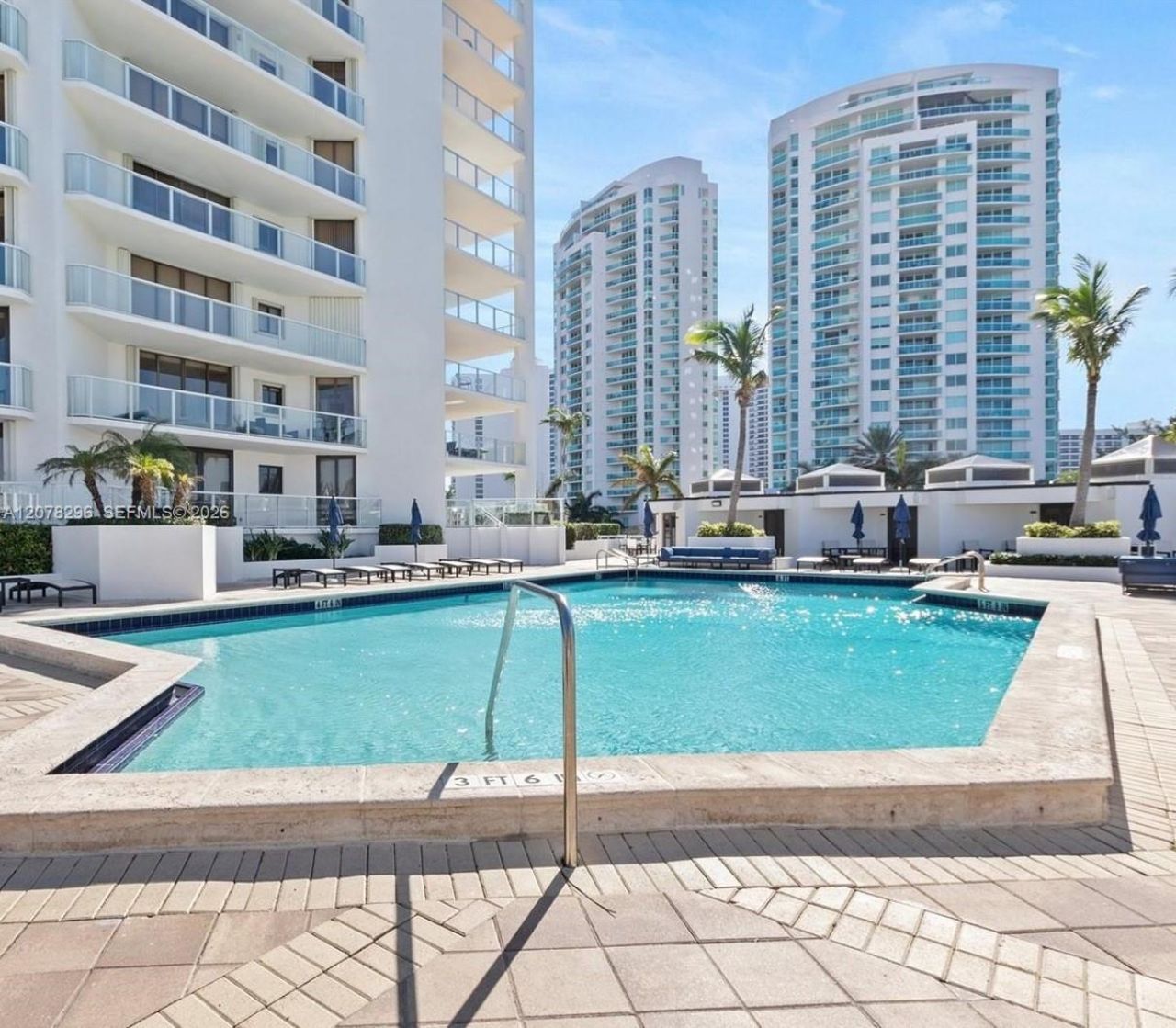 19500 Turnberry Way, Unit 25F, Aventura, FL 33180 Photo