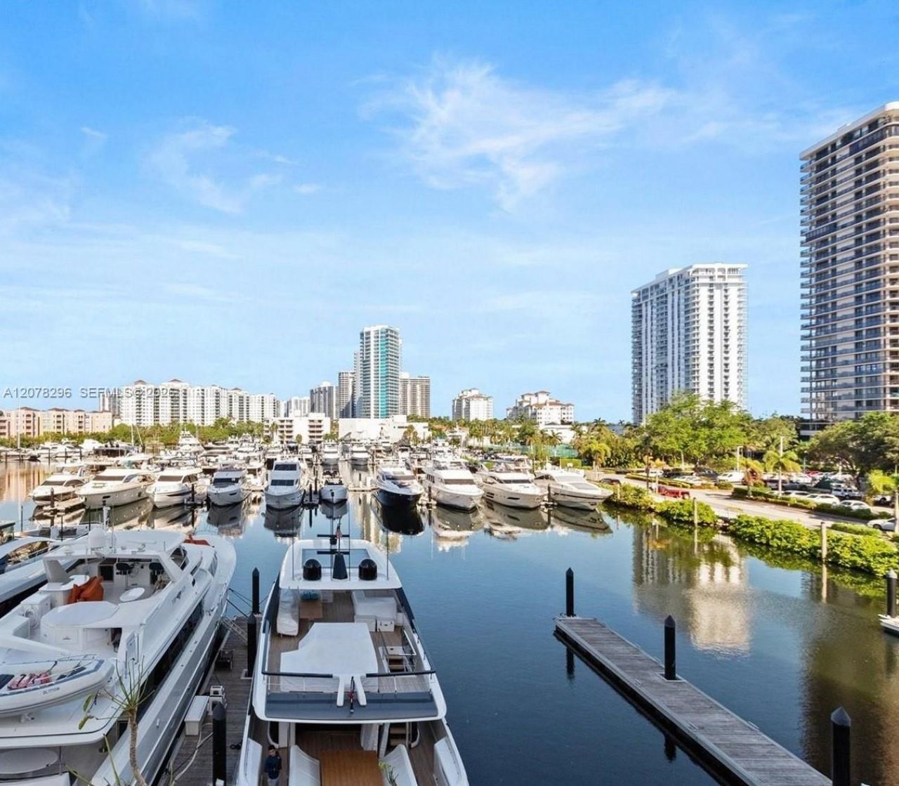 19500 Turnberry Way, Unit 25F, Aventura, FL 33180 Photo