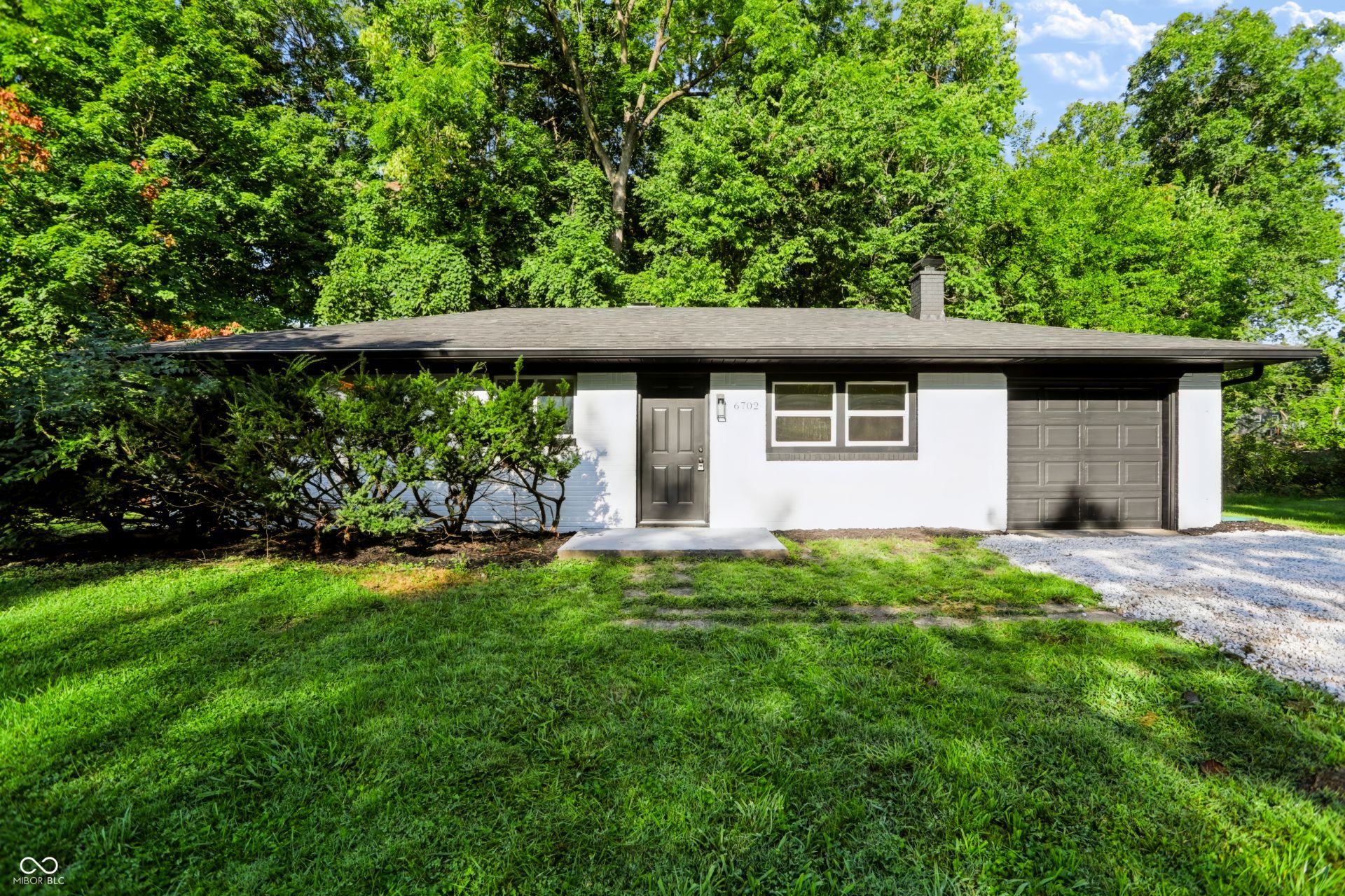 6702 E Pleasant Run Parkway, Indianapolis, IN 46219 Main Photo