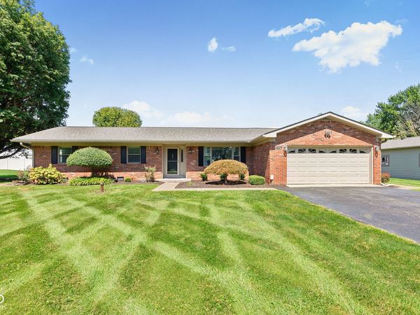 2216 W 400 N, Greenfield, IN 46140
