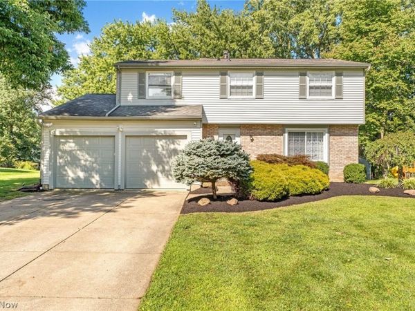 4366 Sunnyview Drive, Uniontown, OH 44685