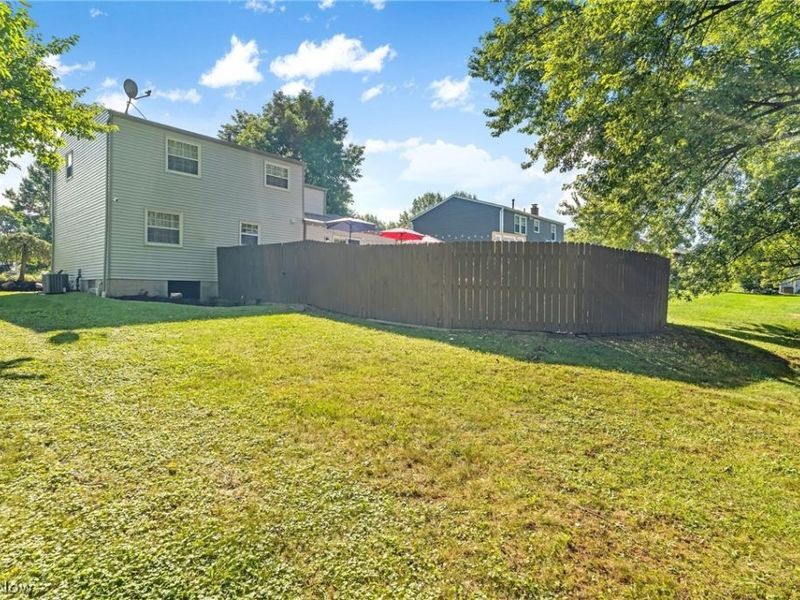 4366 Sunnyview Drive, Uniontown, OH 44685 Photo 30