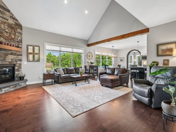 18 Sunrise Circle, Auburn, NH 03032