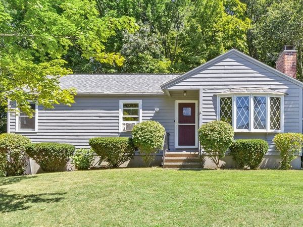 8 Wheeler Rd, Westborough, MA 01581