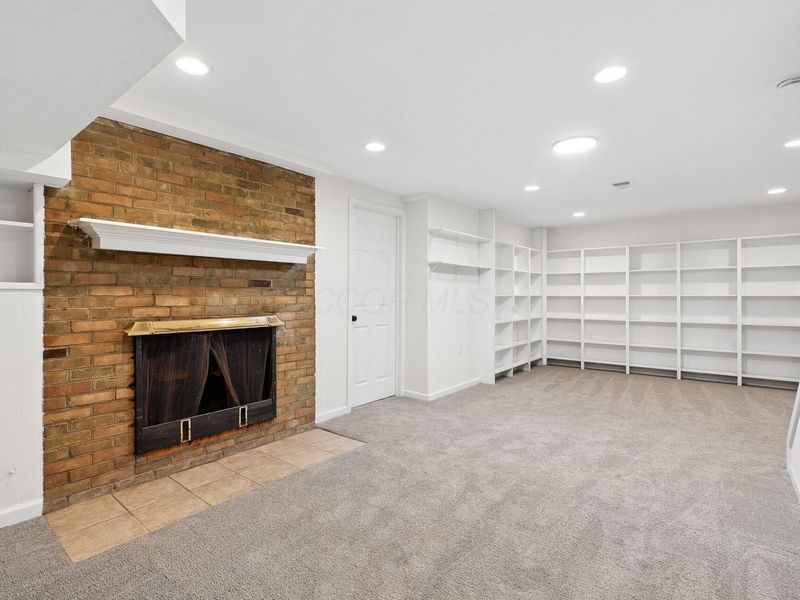 1550 Noe Bixby Road , Columbus, OH 43232 Photo 31