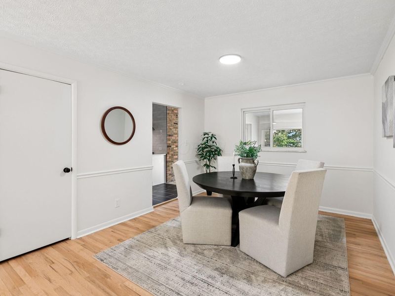 1550 Noe Bixby Road , Columbus, OH 43232 Photo 7