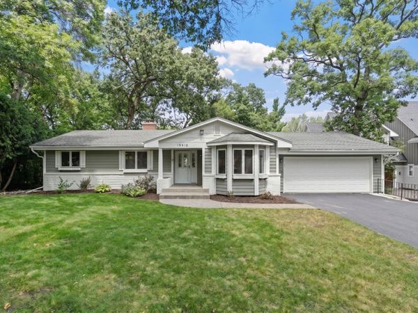 12918 Rutledge Circle , Minnetonka, MN 55305