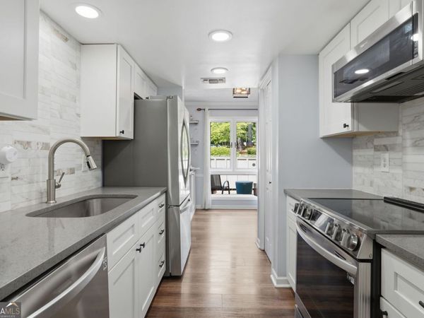 2540 Cedar Canyon Drive SE, Marietta, GA 30067