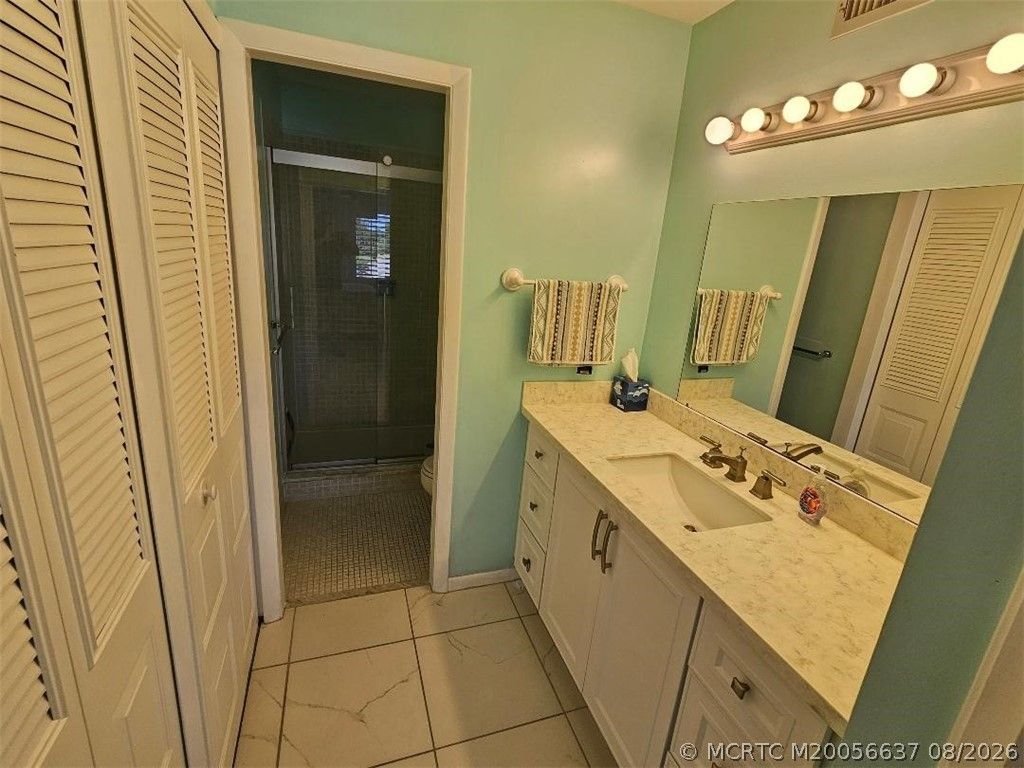 5433 SE Miles Grant Road, Unit E-205, Stuart, FL 34997 Photo