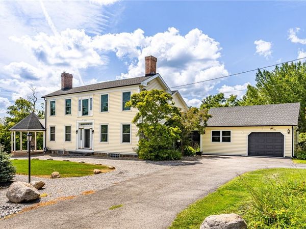 10230 S Street Road, Le Roy, NY 14482