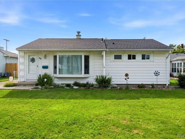 38 Meadow Lea Drive , Buffalo, NY 14226
