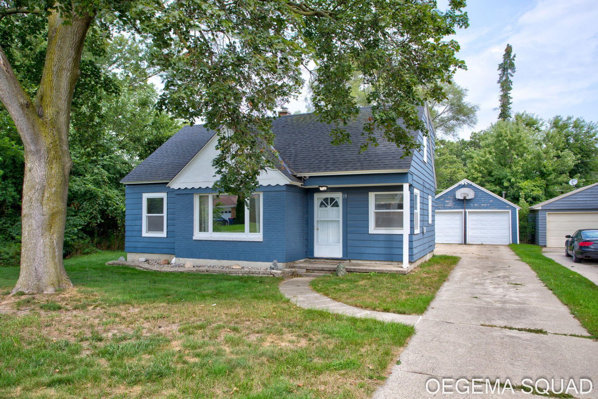 15 E 35th Street, Holland, MI 49423 Main Photo