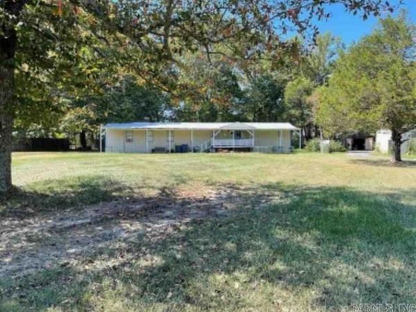 300 Campbell Street , Ward, AR 72176