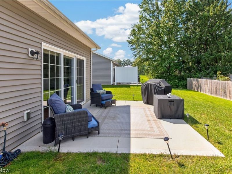 258 Silver Spring Circle, Elyria, OH 44035 Photo 20