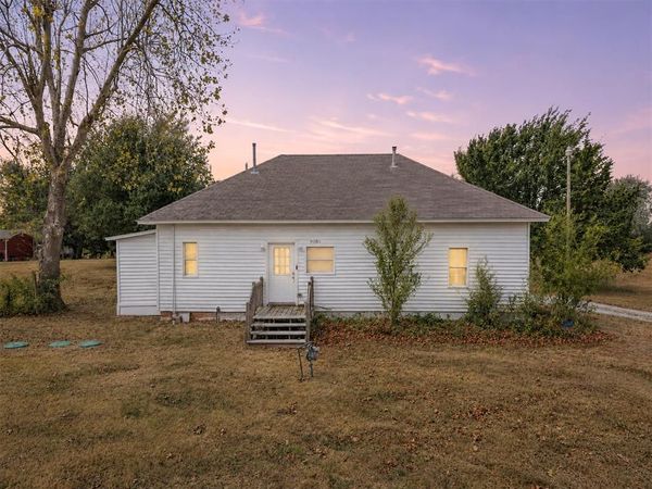 9081 Jasper Drive, Jones, OK 73049