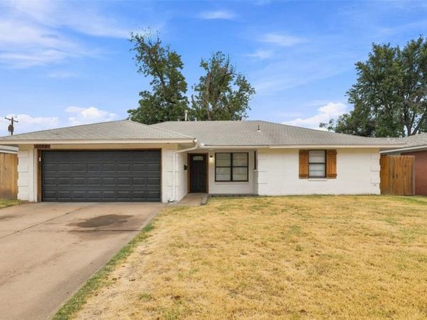 2112 N Gleason Avenue, Bethany, OK 73008