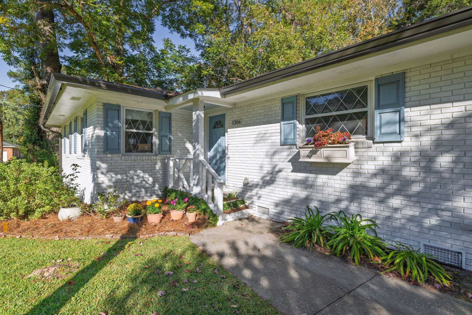 1306 Gilmore Road Photo 6