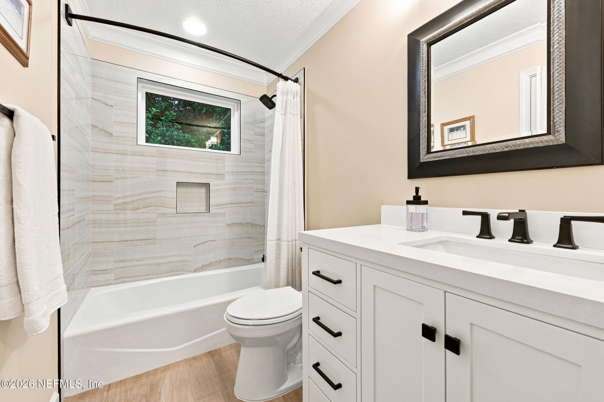 8658 Pebble Creek Lane, Jacksonville, FL 32256 Photo