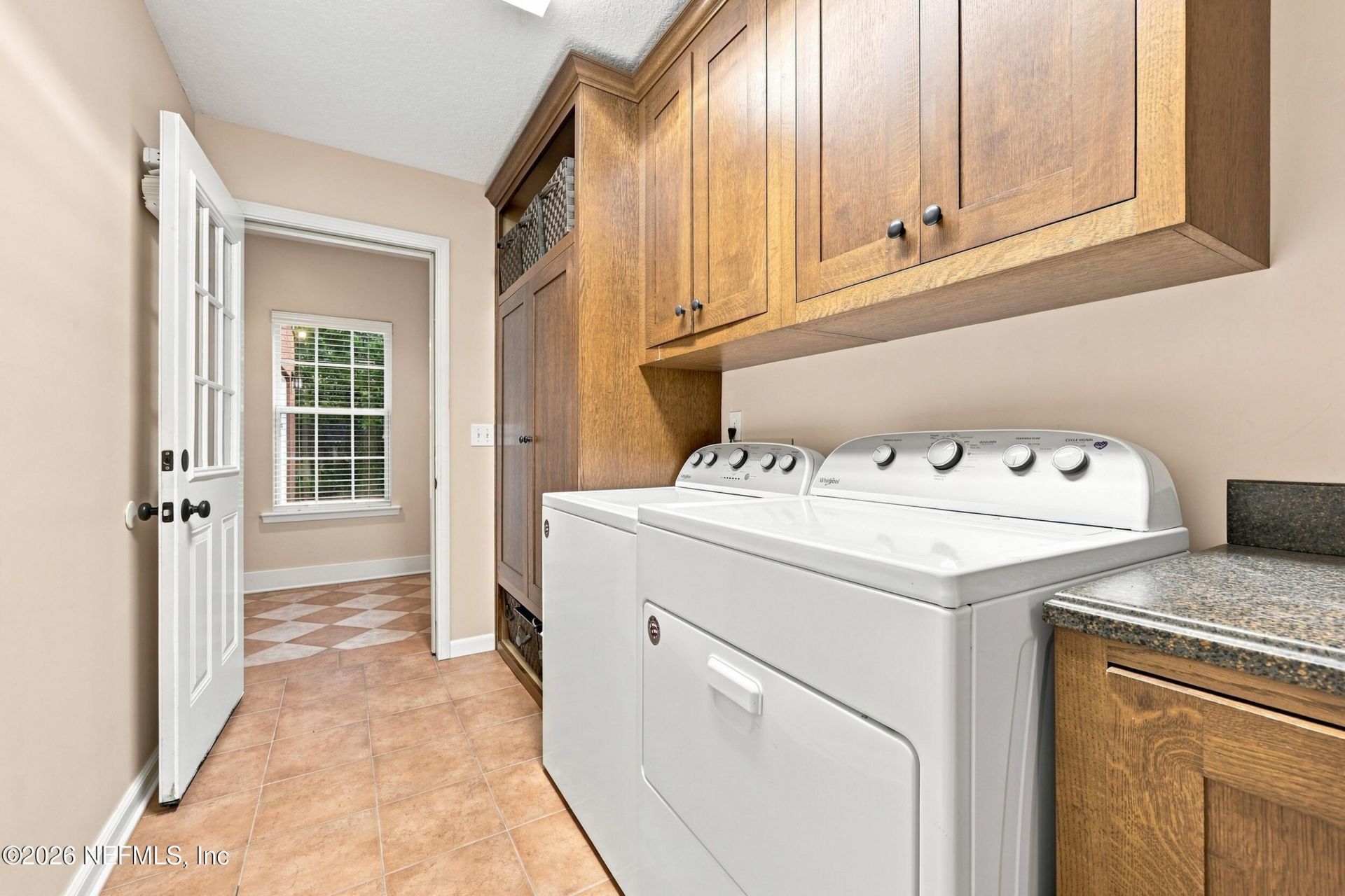8658 Pebble Creek Lane, Jacksonville, FL 32256 Photo